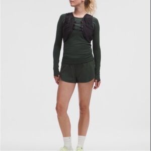 NWT Lululemon Fast and Free High-Rise Split Short 3", Rainforest green, Small